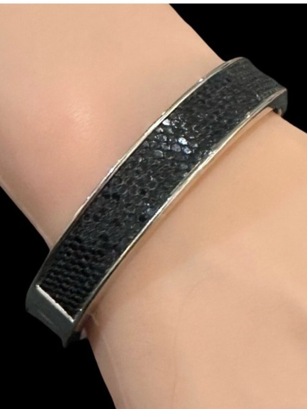 Silver-Tone Hinged Bracelet With Black Textured Inlay